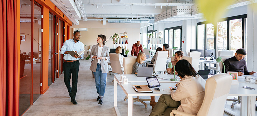 Von smarten Büros zu flexiblen Arbeitsplätzen: Die Trends der Arbeitsplatztechnologie