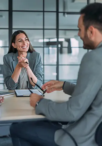 Gesprächsituation im Büro Gesprächsituation im Büro