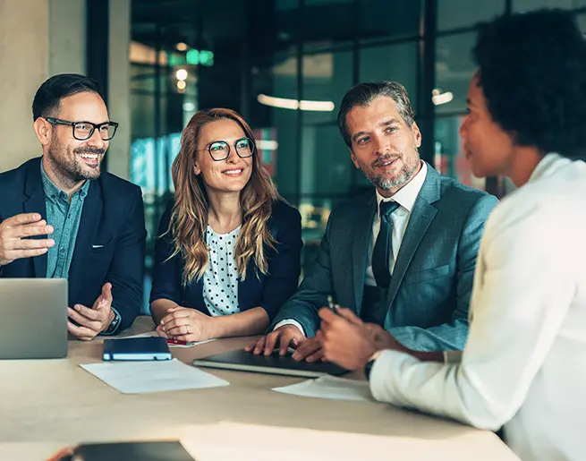 Vorstellungsgespärch in großer Runde Vorstellungsgespärch in großer Runde